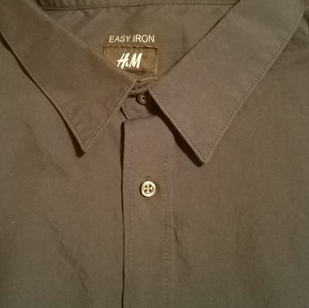 Shirt - Picture 5 of 6